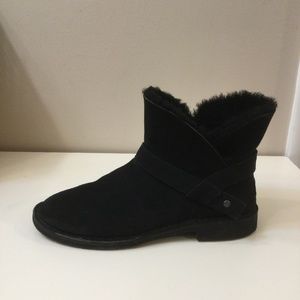 UGG  Zariyah Black Suede Shearling Ankle Boots Booties W-s Size US 11  (EU42)